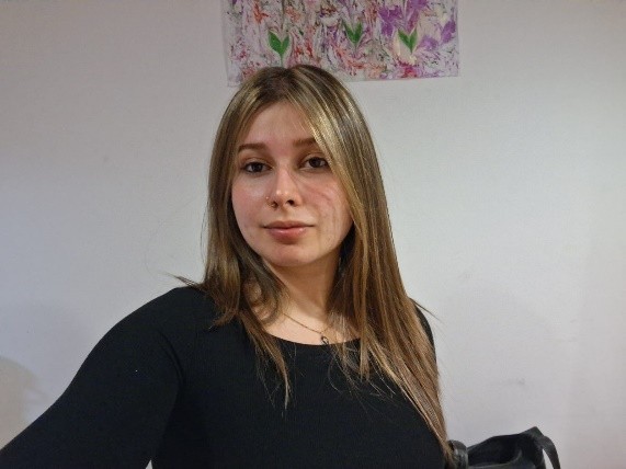 İzgi Su GÖĞÜŞ